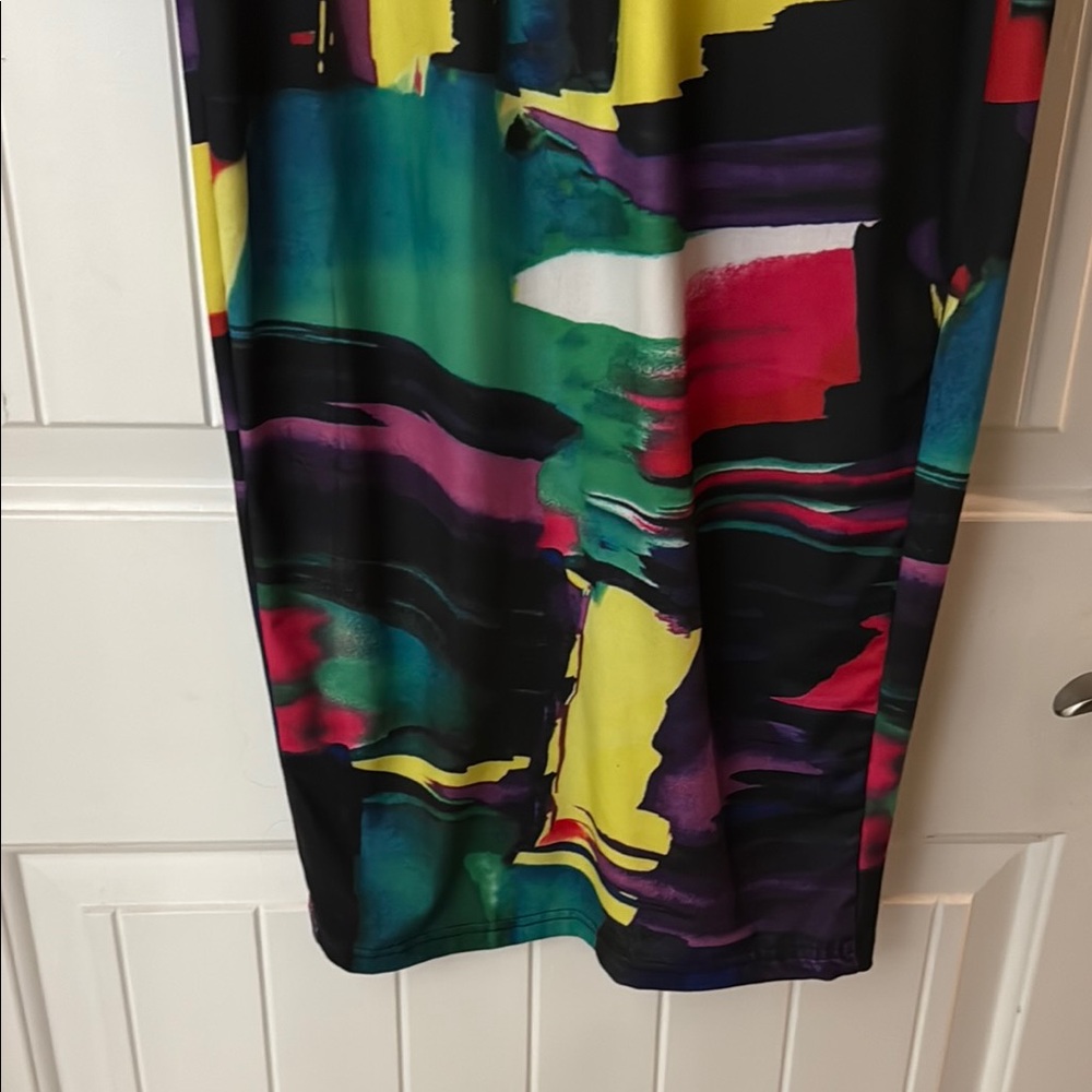 Multicolor Abstract Print Dress - Picture 4 of 4